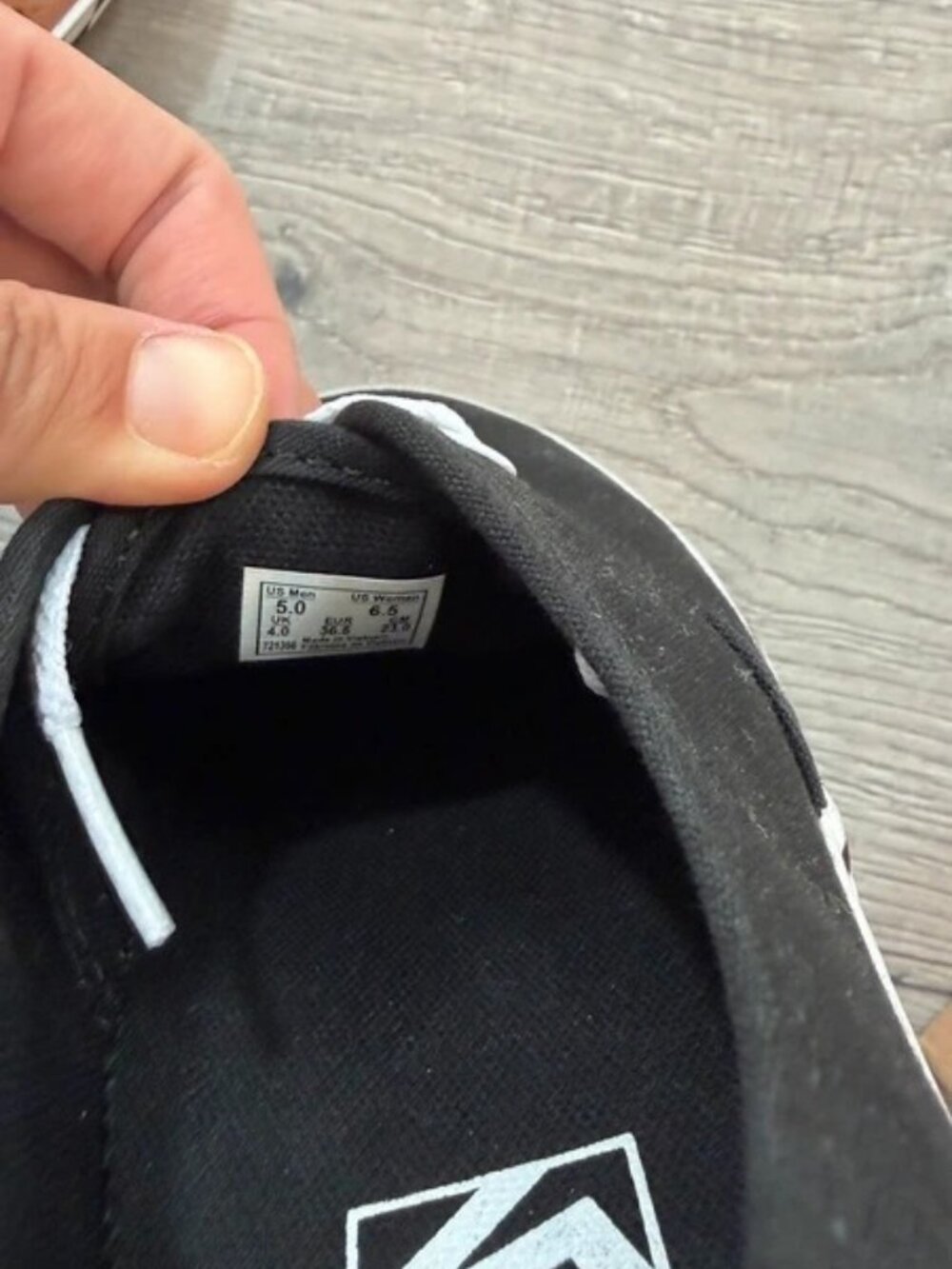 Vans Checkerboard Sneakers Black White Women's 6.5 - Picture 5 of 5
